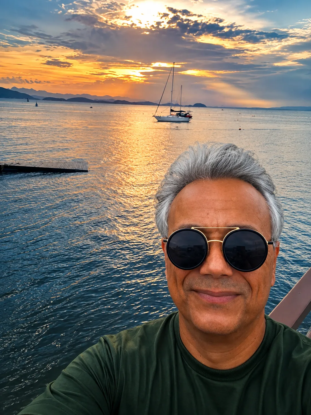Marcel Segala realizando medição técnica na oficina